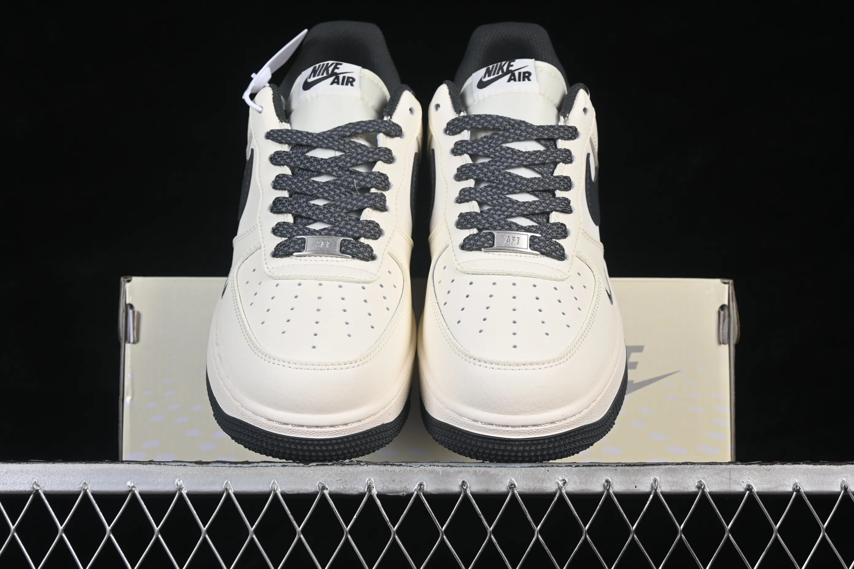 All categories Nk Air Force 1 Air Force series Nk Air Force 1 Low Air Force low-top Nike Air Force 1'07 Low off-white dark gray Air Force 1 low-top casual sneakers SM6668-119